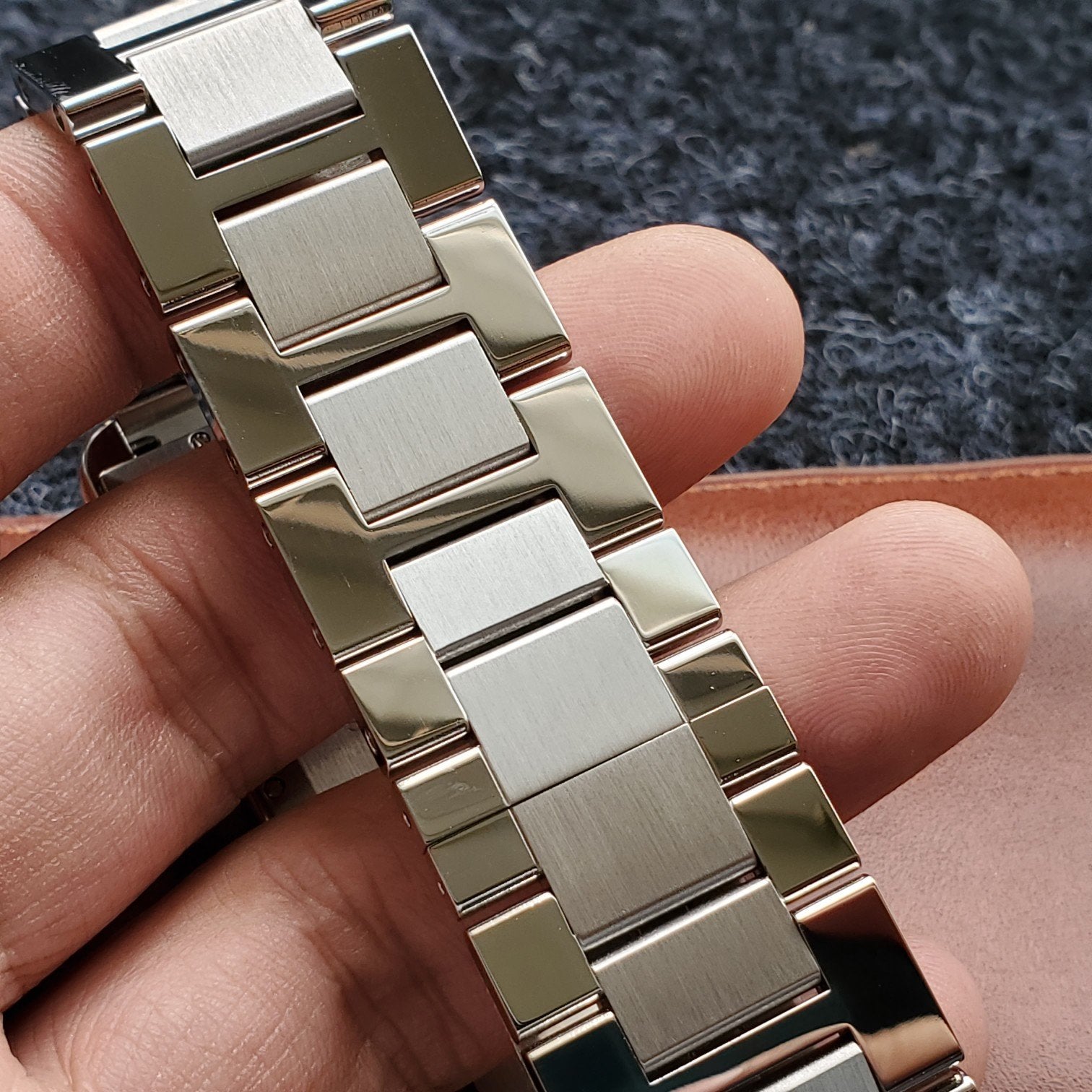 CARTIER TANK SOLO XI 5200028 STAINLESS STEEL WHITE DIAL