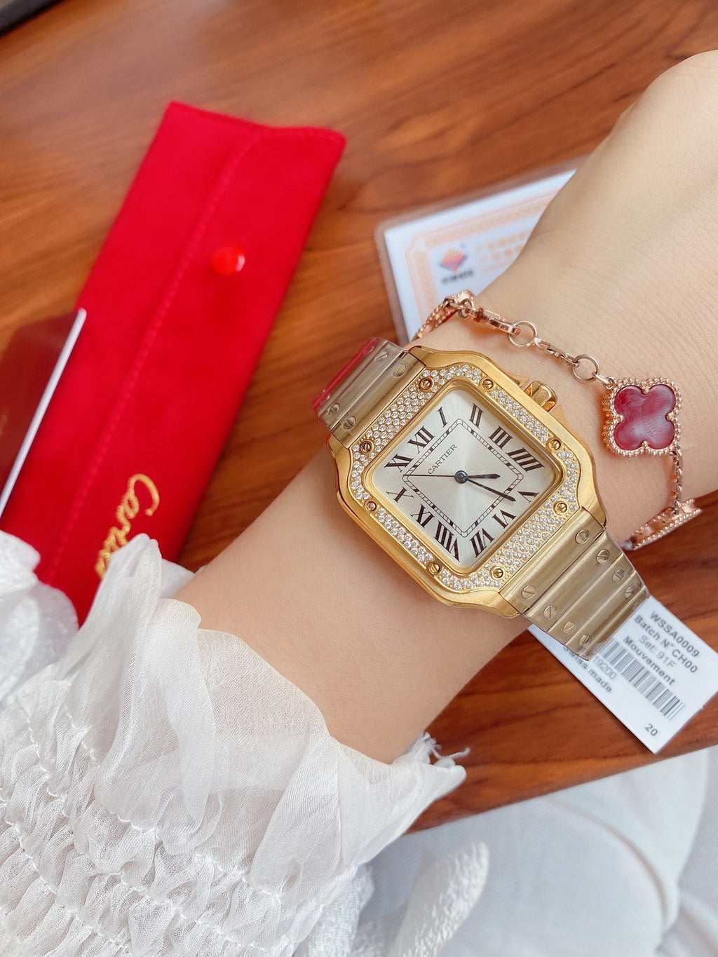 CARTIER SANTOS LADY 35MM QUARTZ 35MM GOLD DIAMOND
