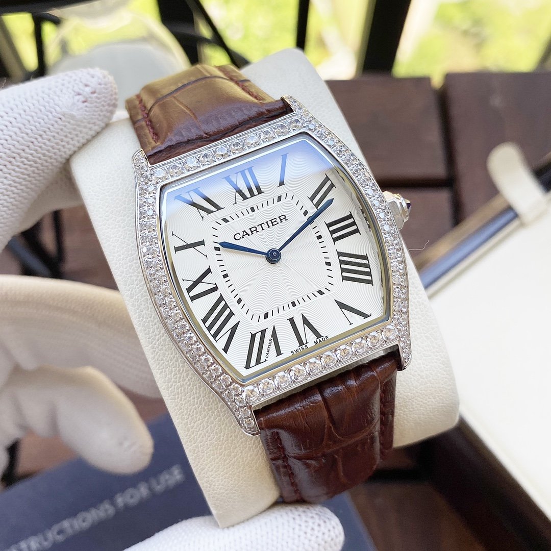 CARTIER TORTUE 40MM DIAMOND BEZEL LEATHER STRAP