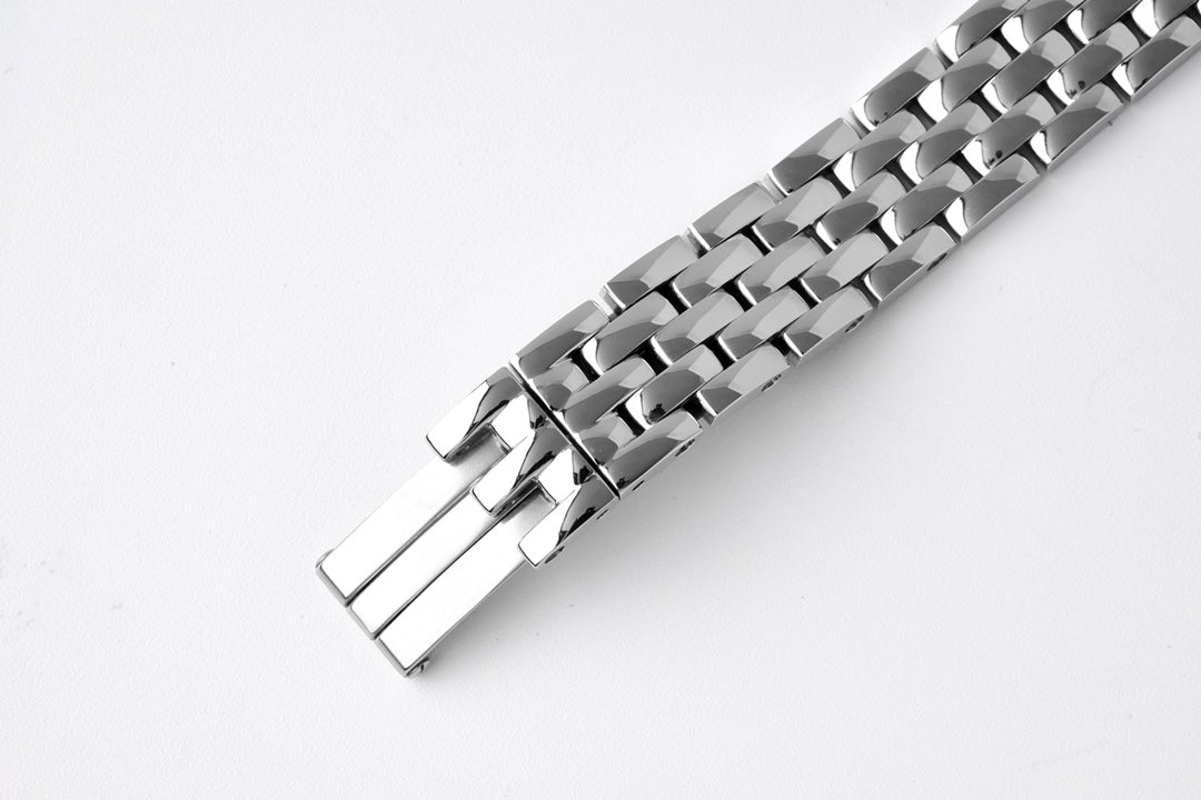 CARTIER PANTHERE DE CARTIE 22MM QUARTZ STEEL WHITE DIAL