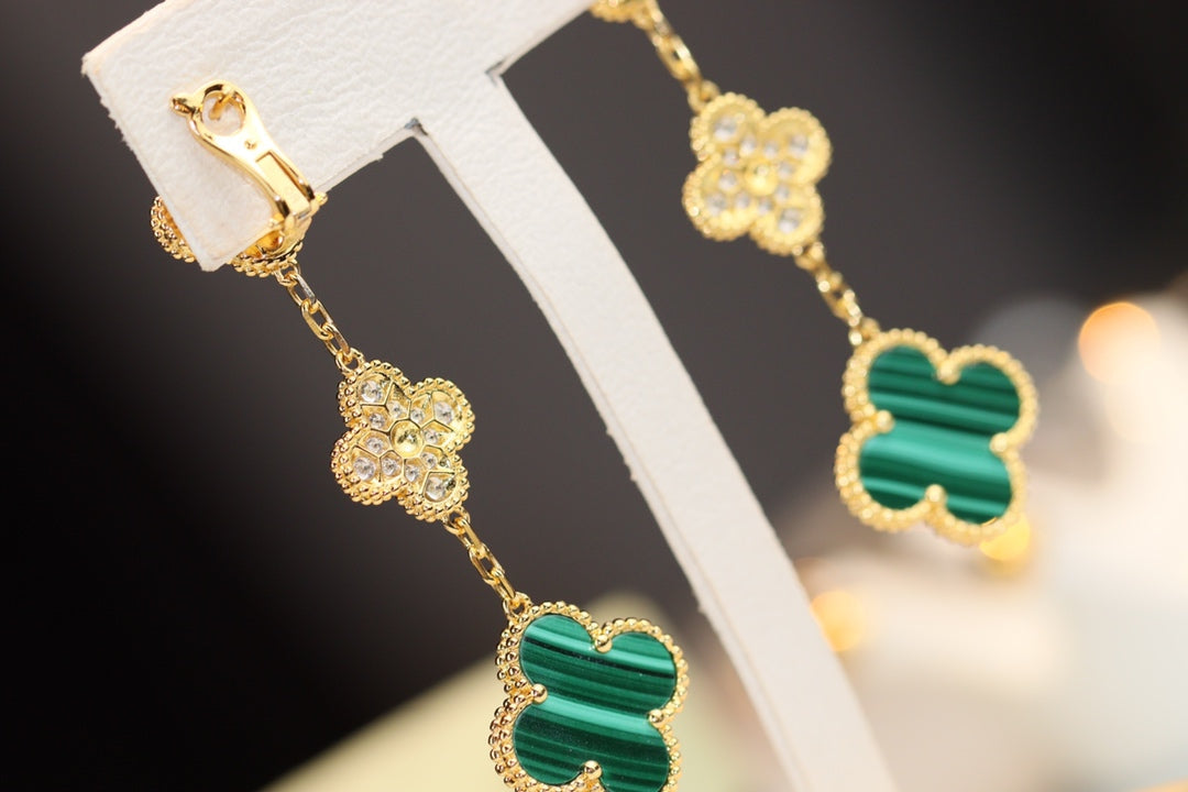 VCA CLOVER EARRINGS GOLD MALACHITE DIAMOND 3 MOTIF