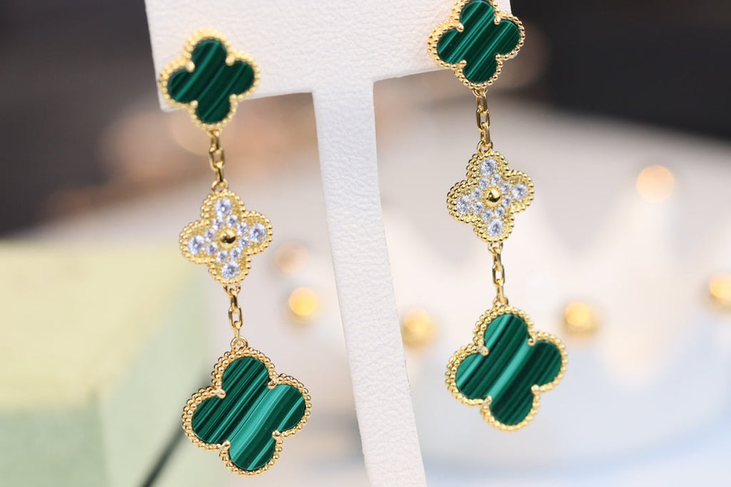 VCA CLOVER EARRINGS GOLD MALACHITE DIAMOND 3 MOTIF