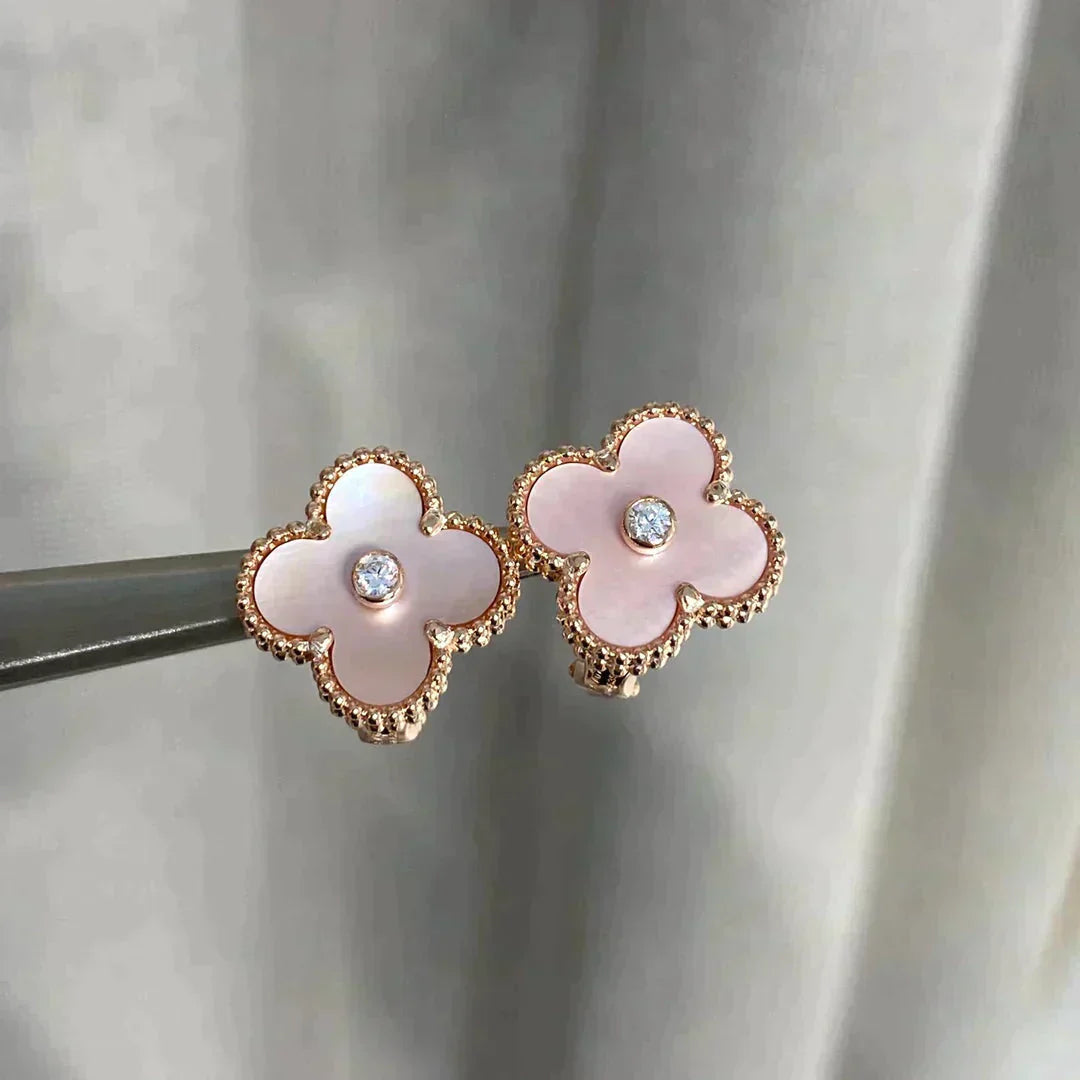 VCA CLOVER MEDIUM 1 MOTIFS PINK MOP DIAMOND EARRINGS
