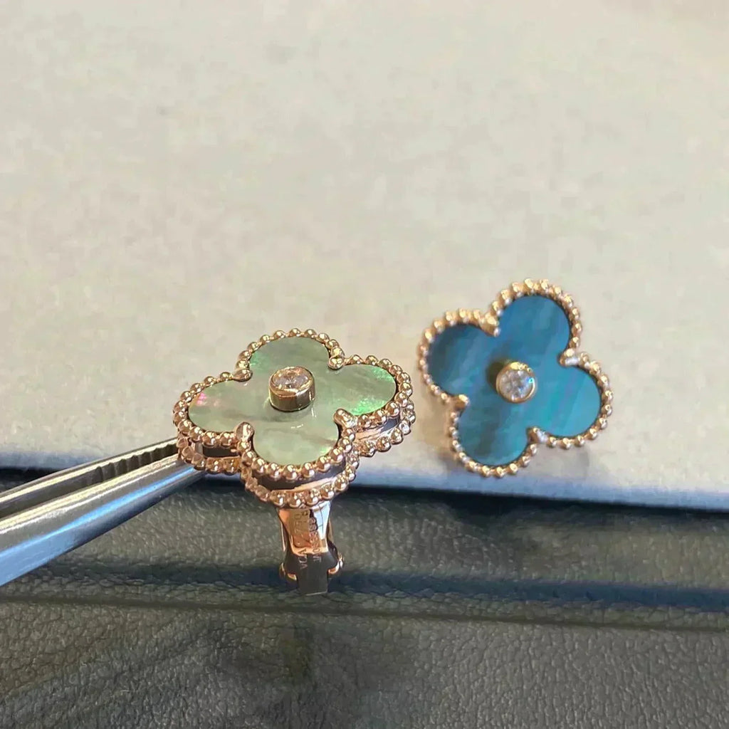 VCA CLOVER MEDIUM 1 MOTIFS GRAY MOP DIAMOND EARRINGS