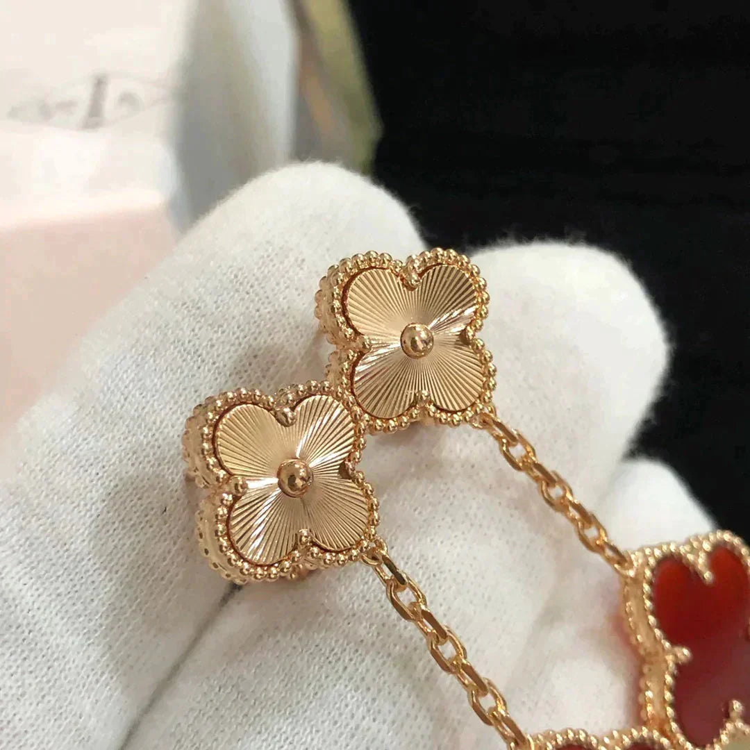 VCA CLOVER 2 MOTIF LASER CARNELIAN EARRINGS