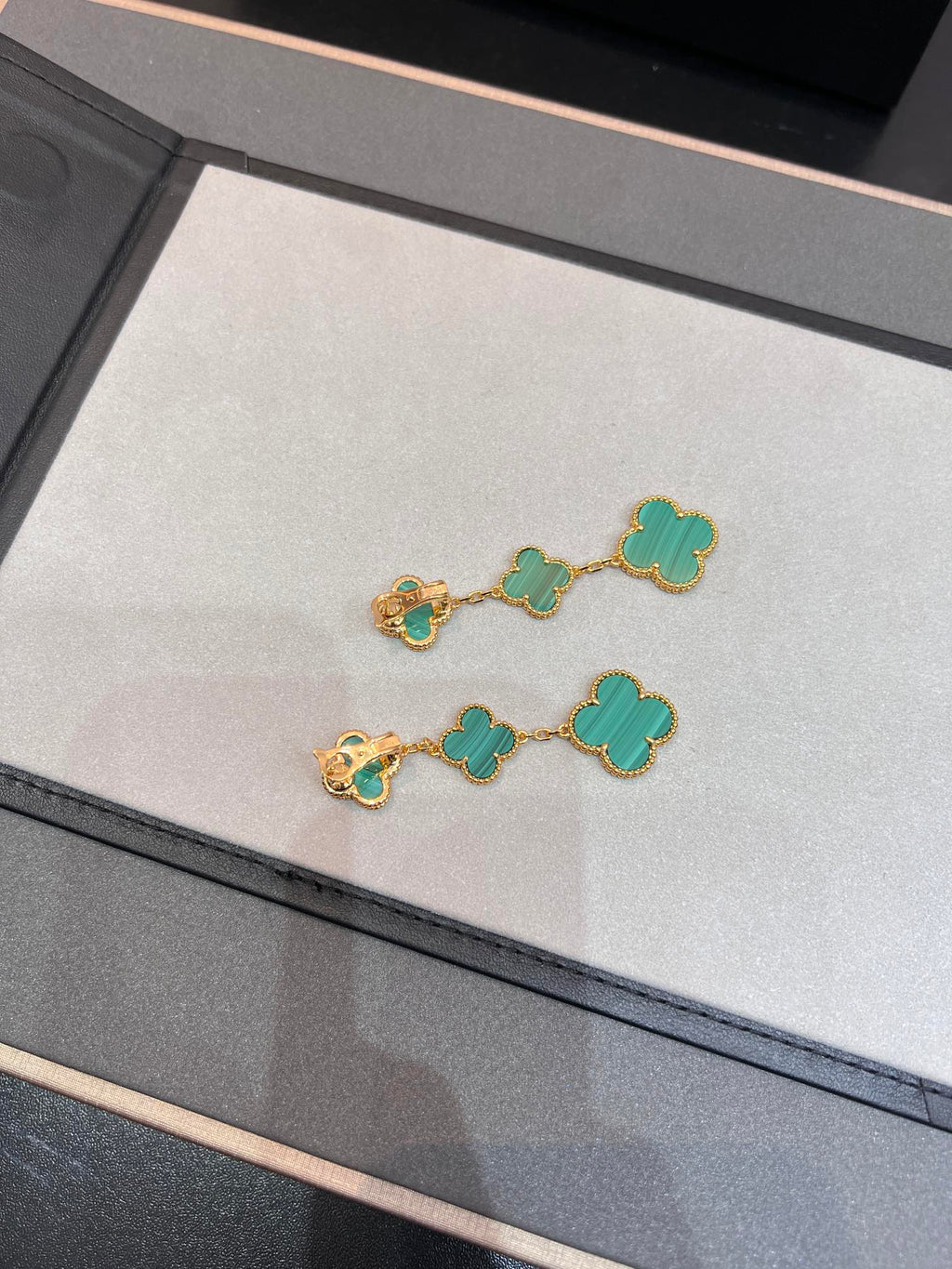VCA CLOVER MALACHITE 3 MOTIFS GOLD