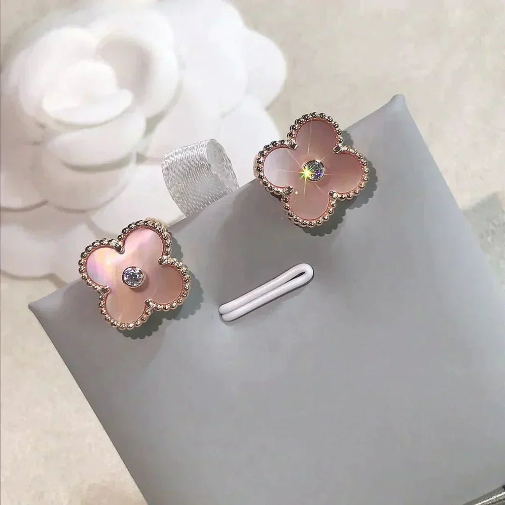 VCA CLOVER MEDIUM 1 MOTIFS PINK MOP DIAMOND EARRINGS