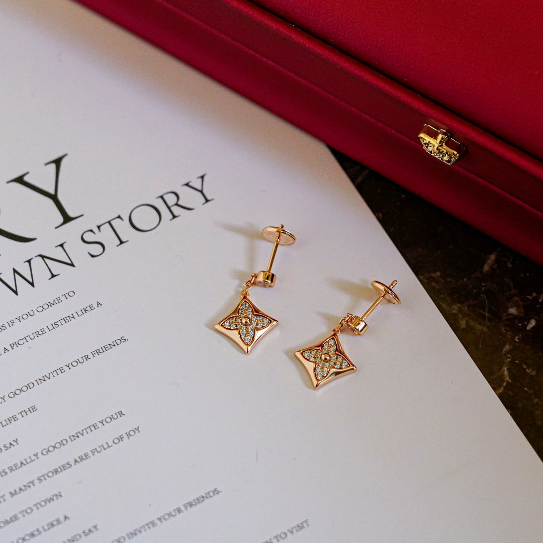 LOUIS VUITTON STAR DIAMONDS EARRINGS GOLD