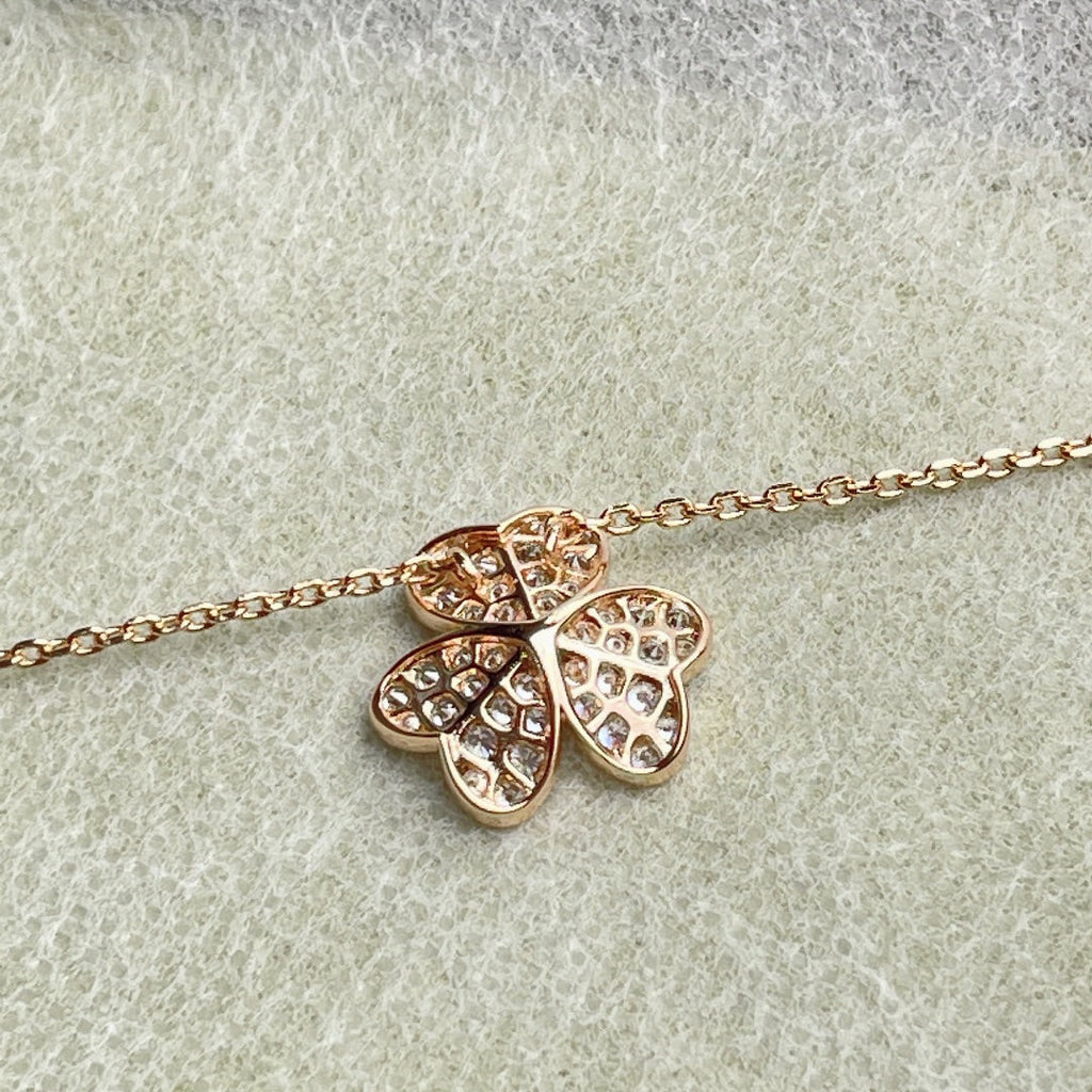 VCA FLOWER DIAMOND NECKLACE