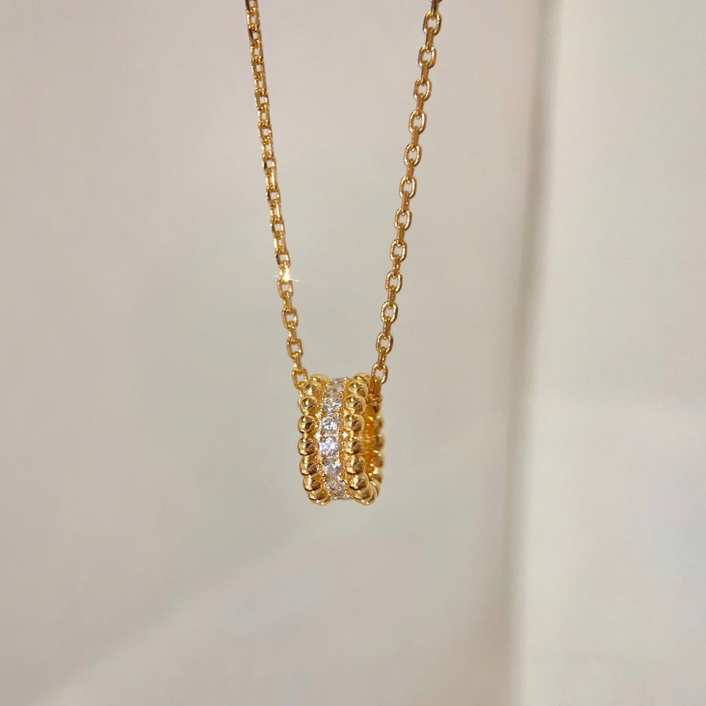 VCA PERLEE DIAMOND NECKLACE