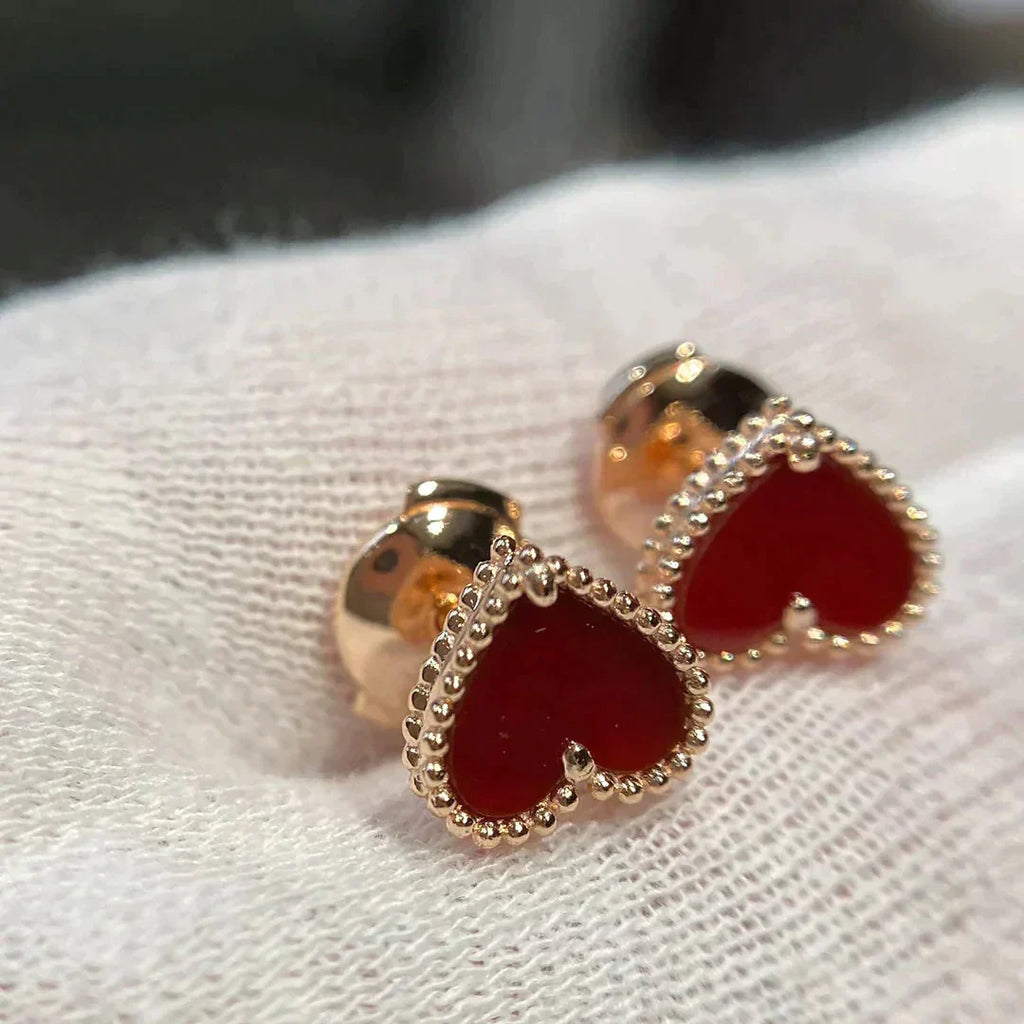 VCA HEART CARNELIAN STUD EARRINGS