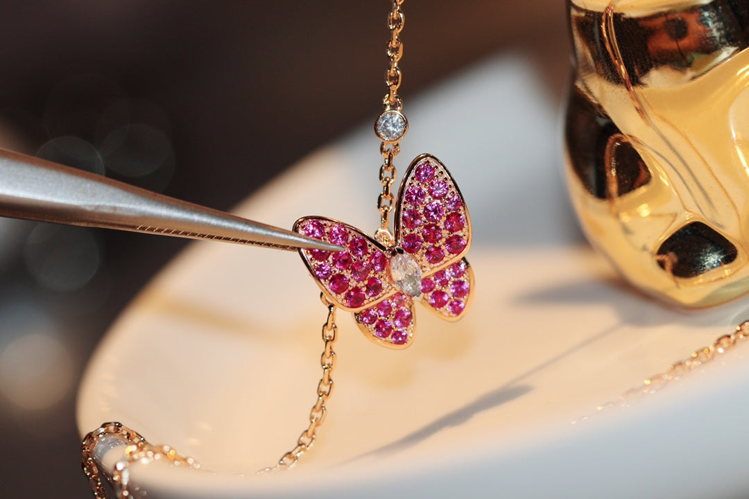 VCA BUTTERFLY RED DIAMOND ROSE GOLD NECKLACE