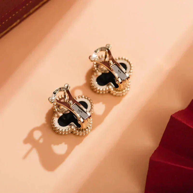 VCA CLOVER MEDIUM 1 MOTIFS ONYX STUD EARRINGS