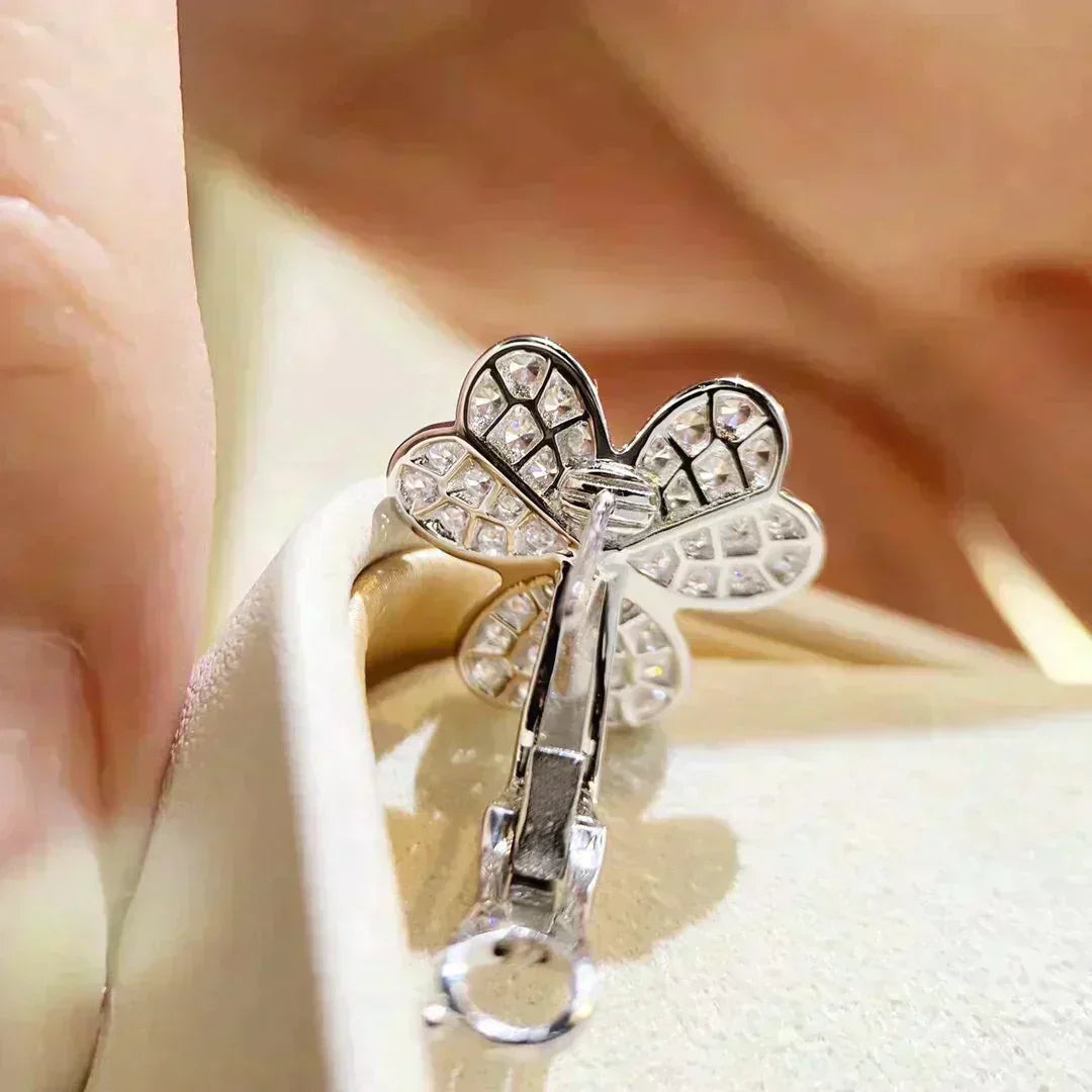 VCA CLOVER COMOS DIAMOND EARRINGS SILVER