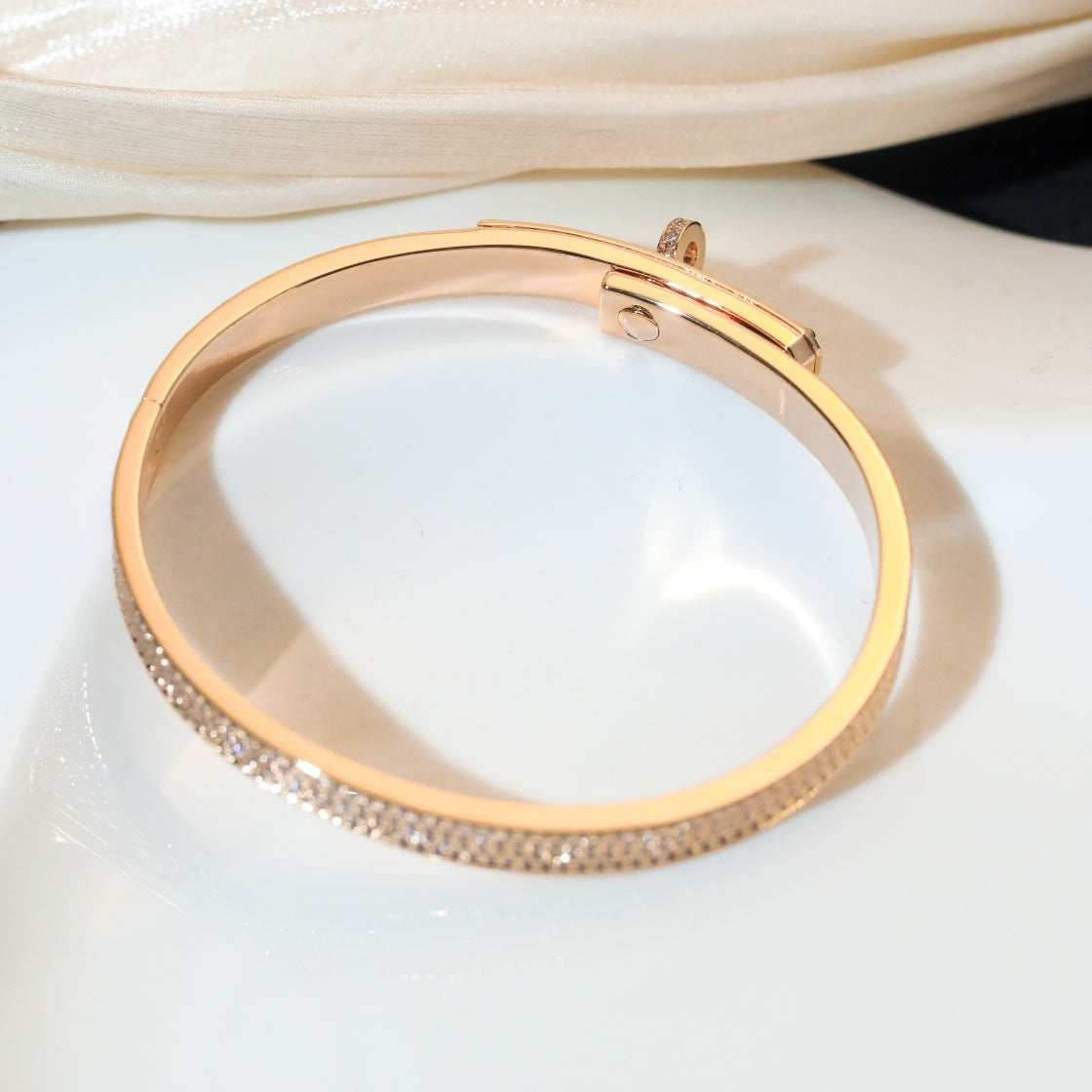 HERMES KELLY BRACELET DIAMOND PAVED