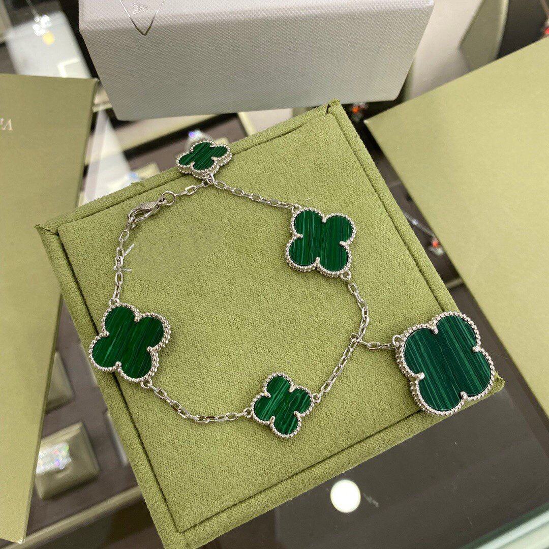 VCA CLOVER 5 MOTIFS SIVLER MALACHITE BRACELET