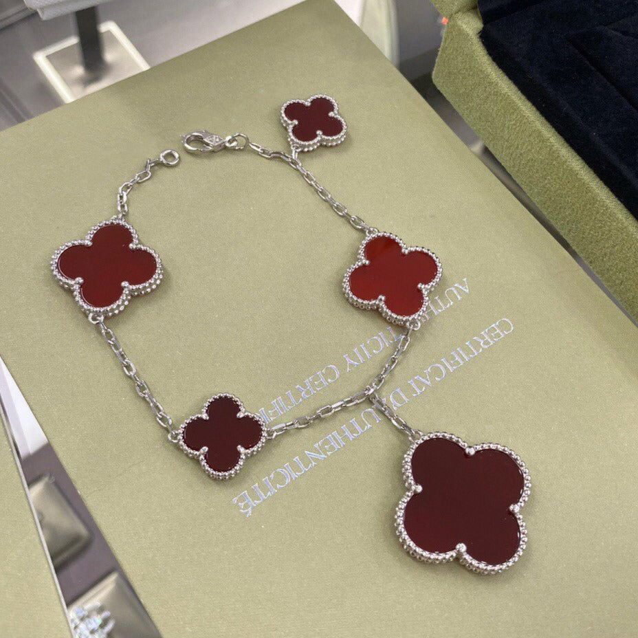 VCA CLOVER 5 MOTIFS SIVLER CARNELIAN BRACELET