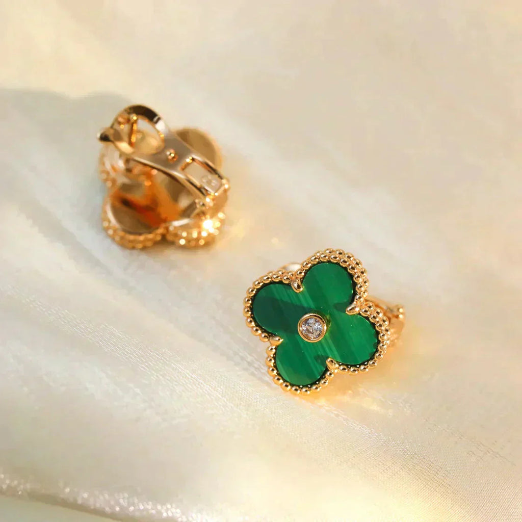 VCA CLOVER MEDIUM 1 MOTIFS MALACHITE DIAMOND EARRINGS