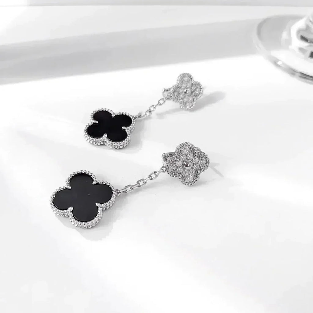 VCA CLOVER 2 MOTIFS DIAMOND ONYX EARRINGS SILVER