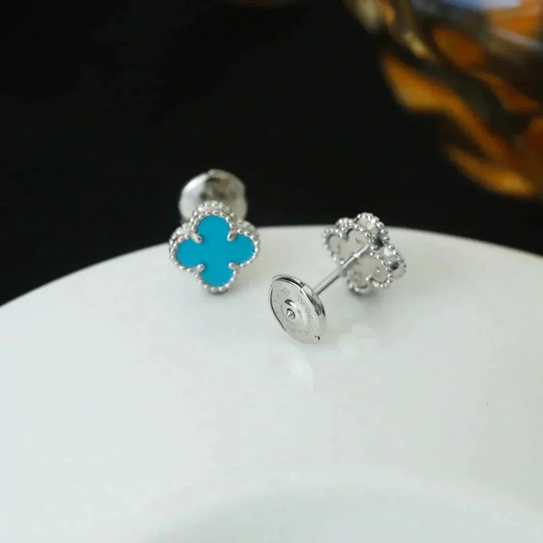 VCA CLOVER MINI TUROUOISE SILVER STUD EARRINGS