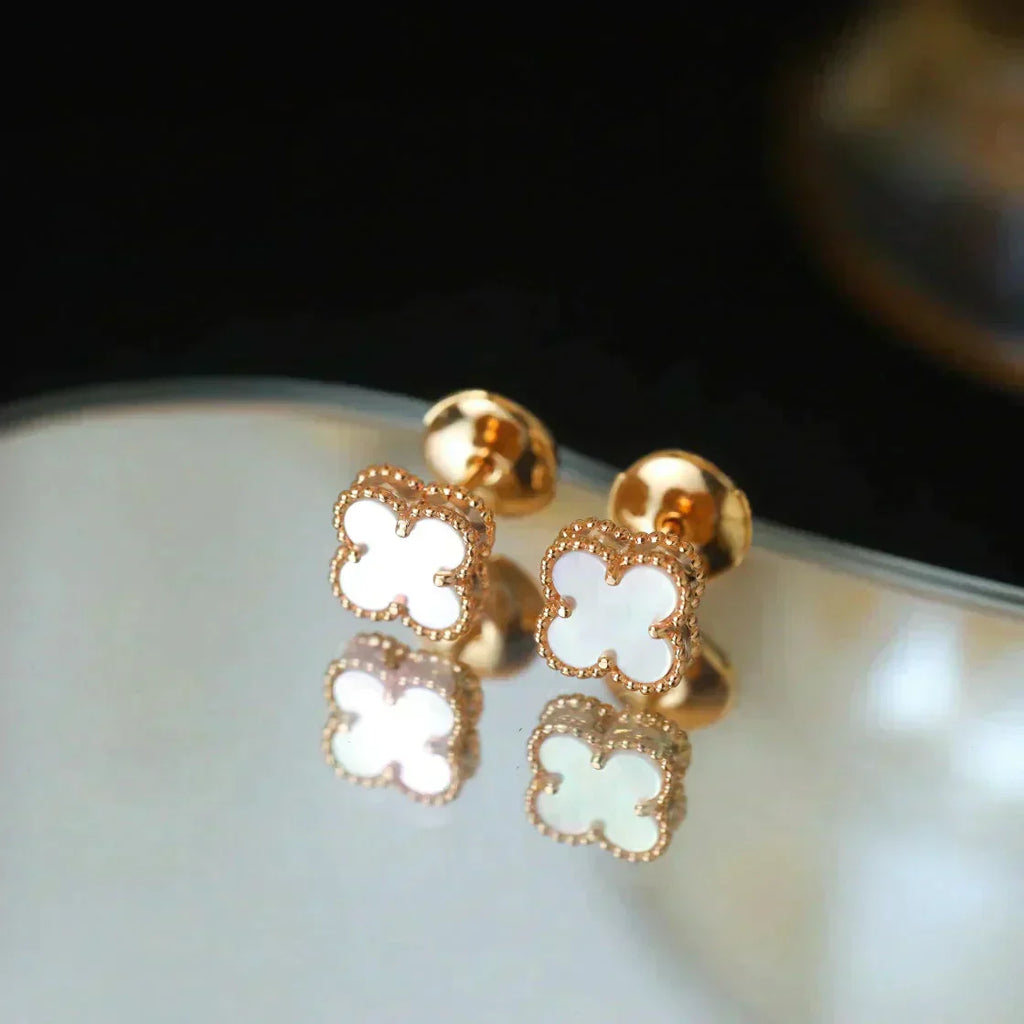 VCA CLOVER MINI 9.5MM WHITE MOP EARRINGS