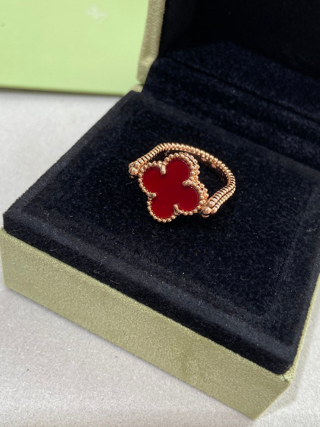 VCA CLOVER RIVERSIBLE ROSE GOLD RING