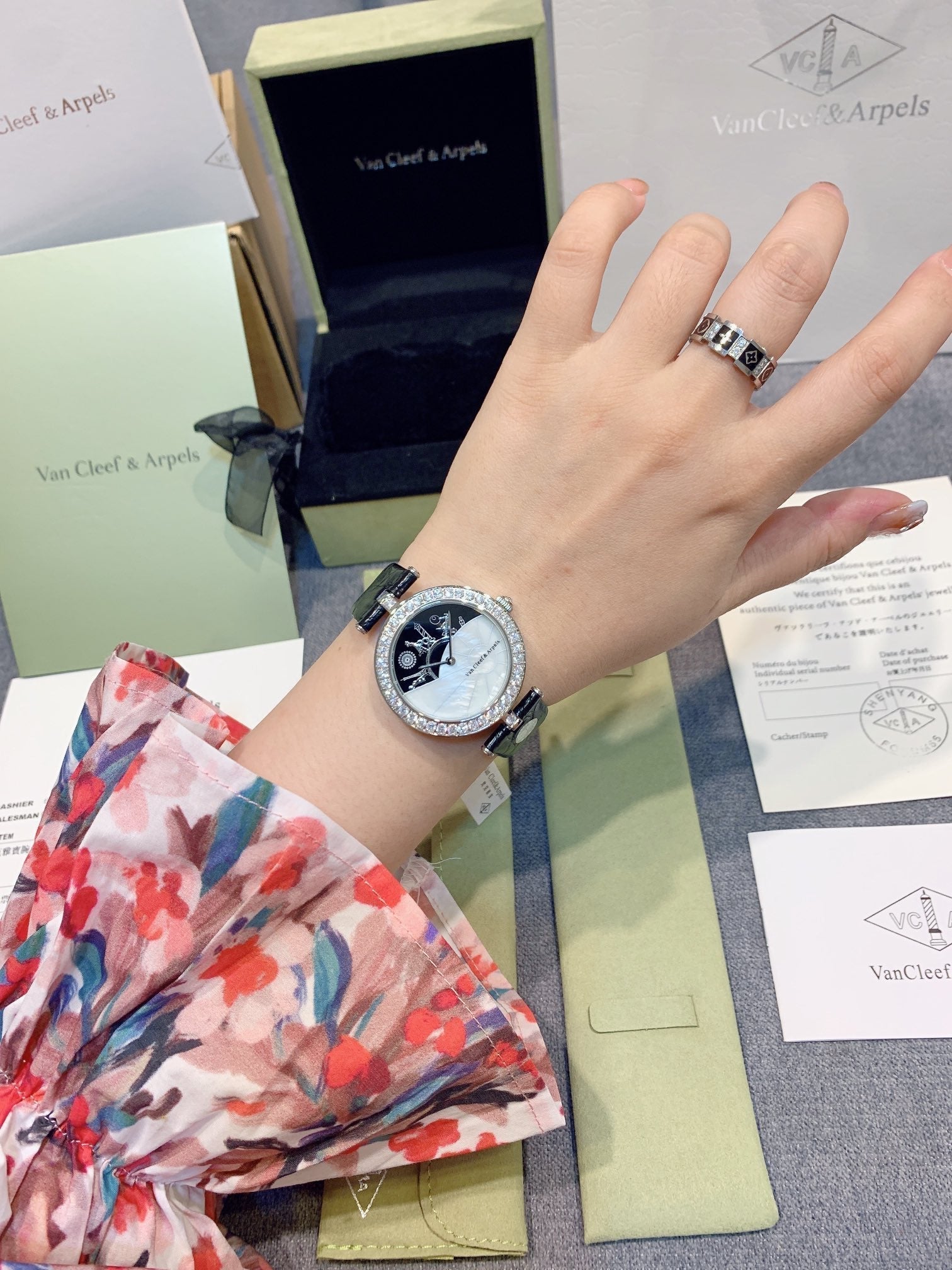 VAN CLEEF & ARPELS LADY ARPELS WATCHS PINK GOLD DIAMOND PAVED