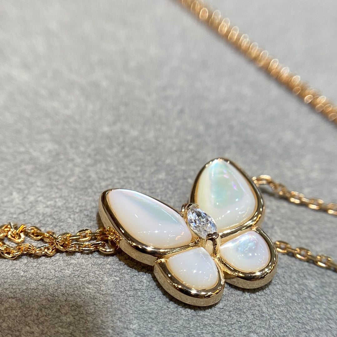 VCA BUTTERFLY MOP DIAMOND NECKLACE