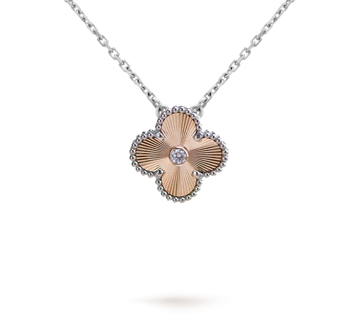 VCA CHRISTMAS LIMITED EDITION NECKLACE COLLECTION
