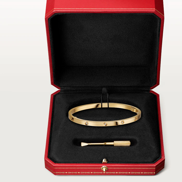 CARTIER LOVE BRACELET 3.65MM 10 DIAMONDS