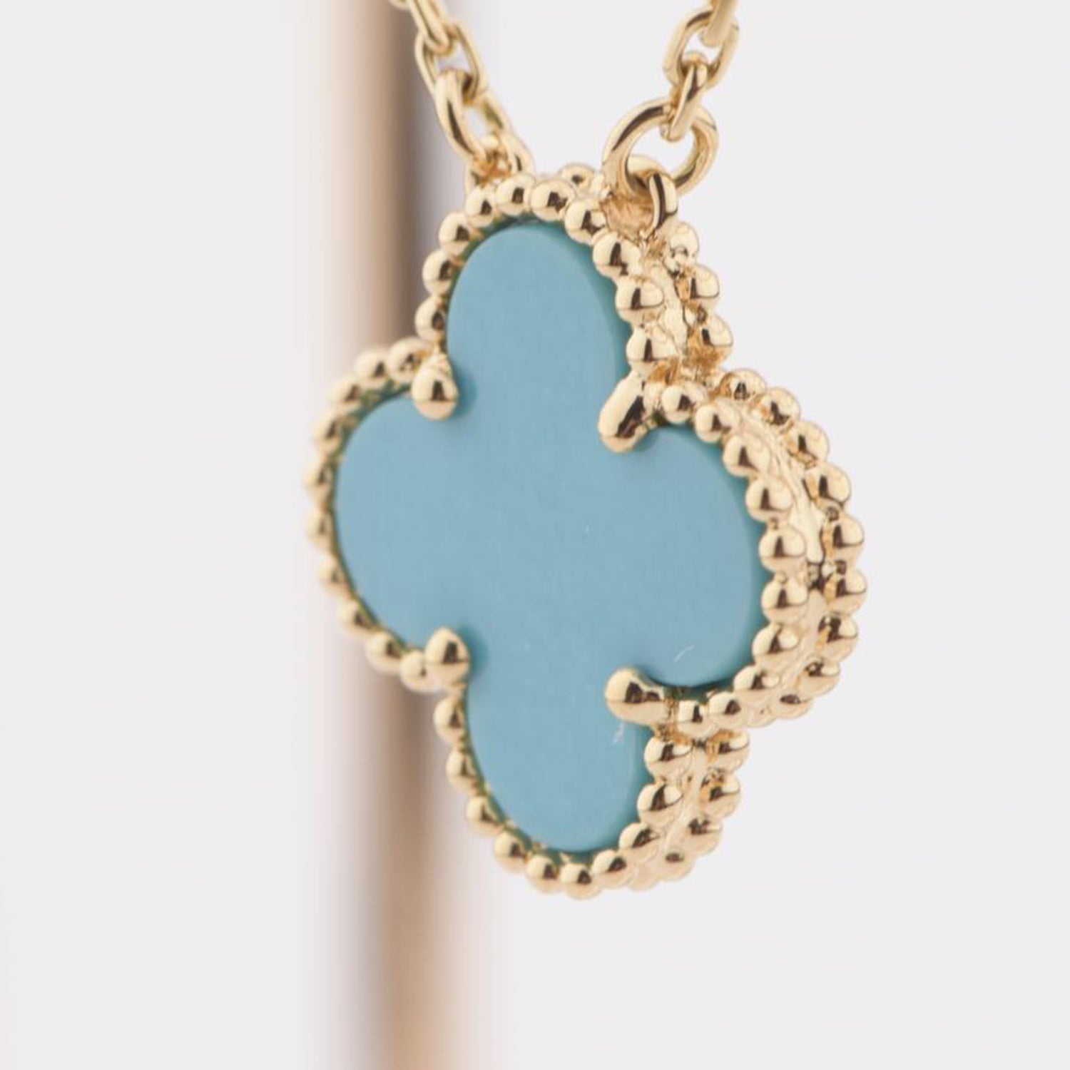 VCA CLOVER 15MM VINTAGE TURQUOISE NECKLACE