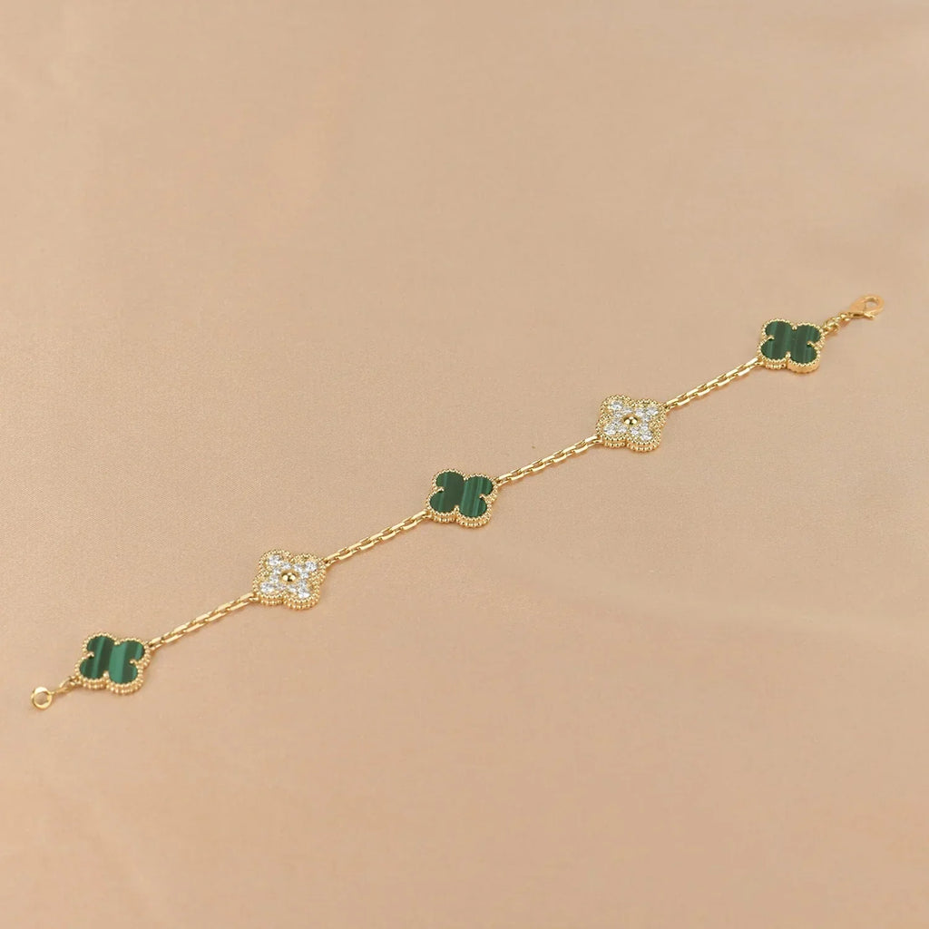 VCA CLOVER 5 MOTIF MALACHITE BRACELET COLLECTION
