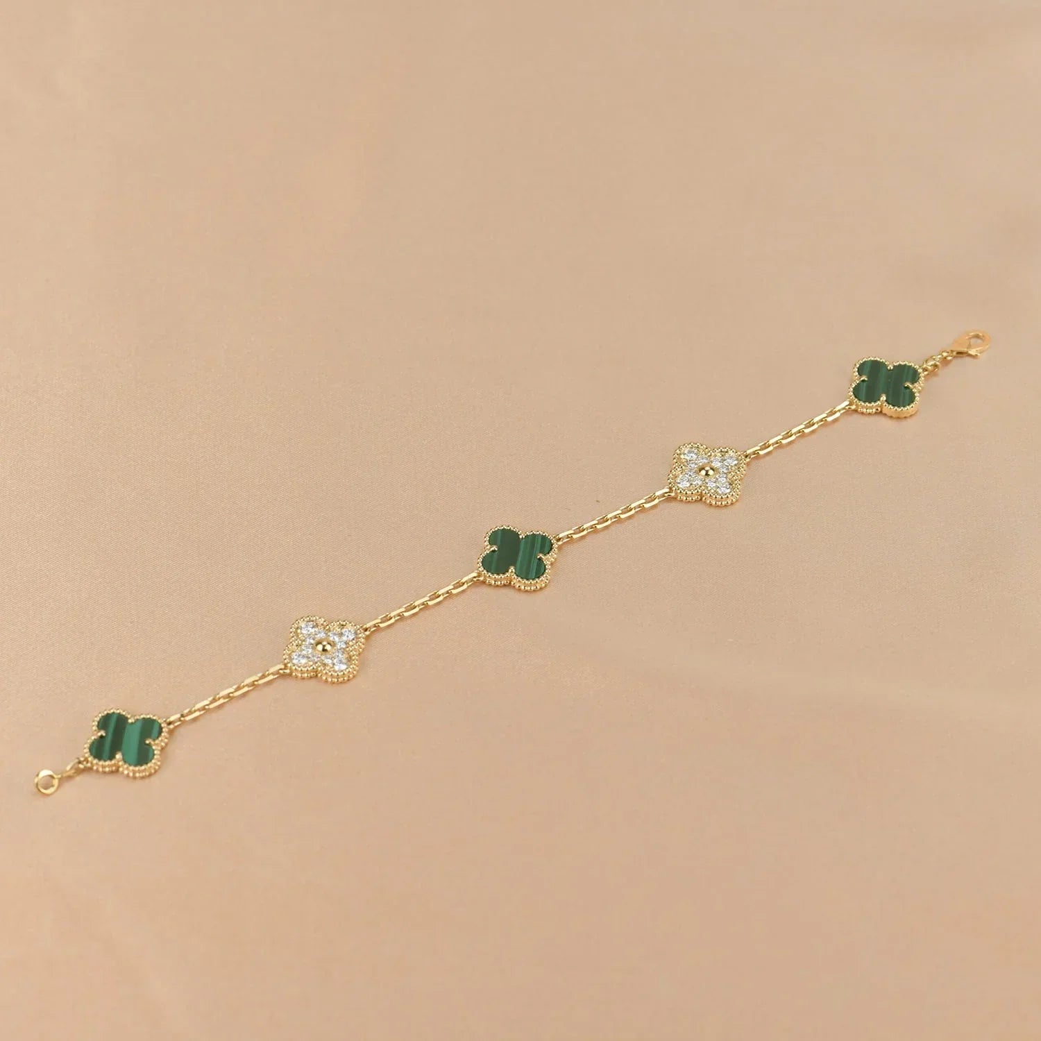 VCA CLOVER 5 MOTIF MALACHITE BRACELET COLLECTION