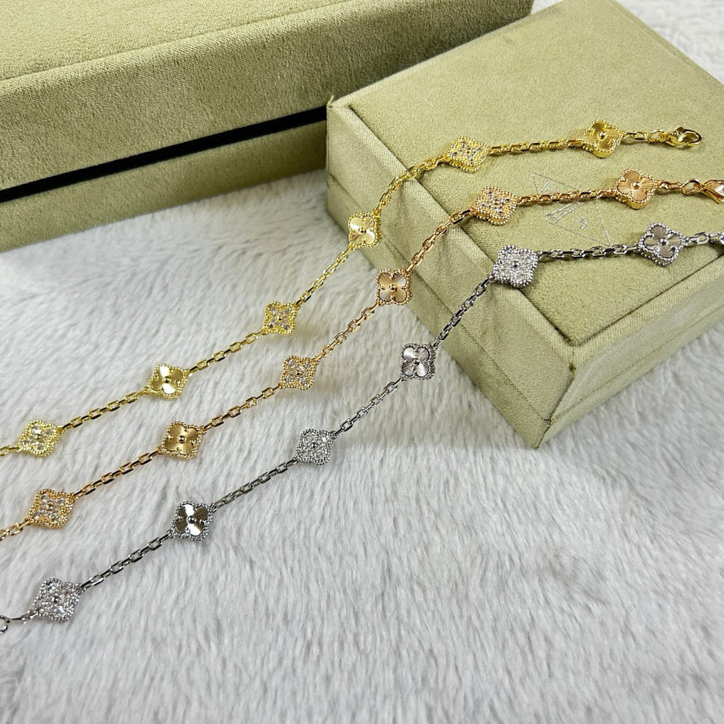 VCA CLOVER 6 MOTIF DIAMOND LASER BRACELET