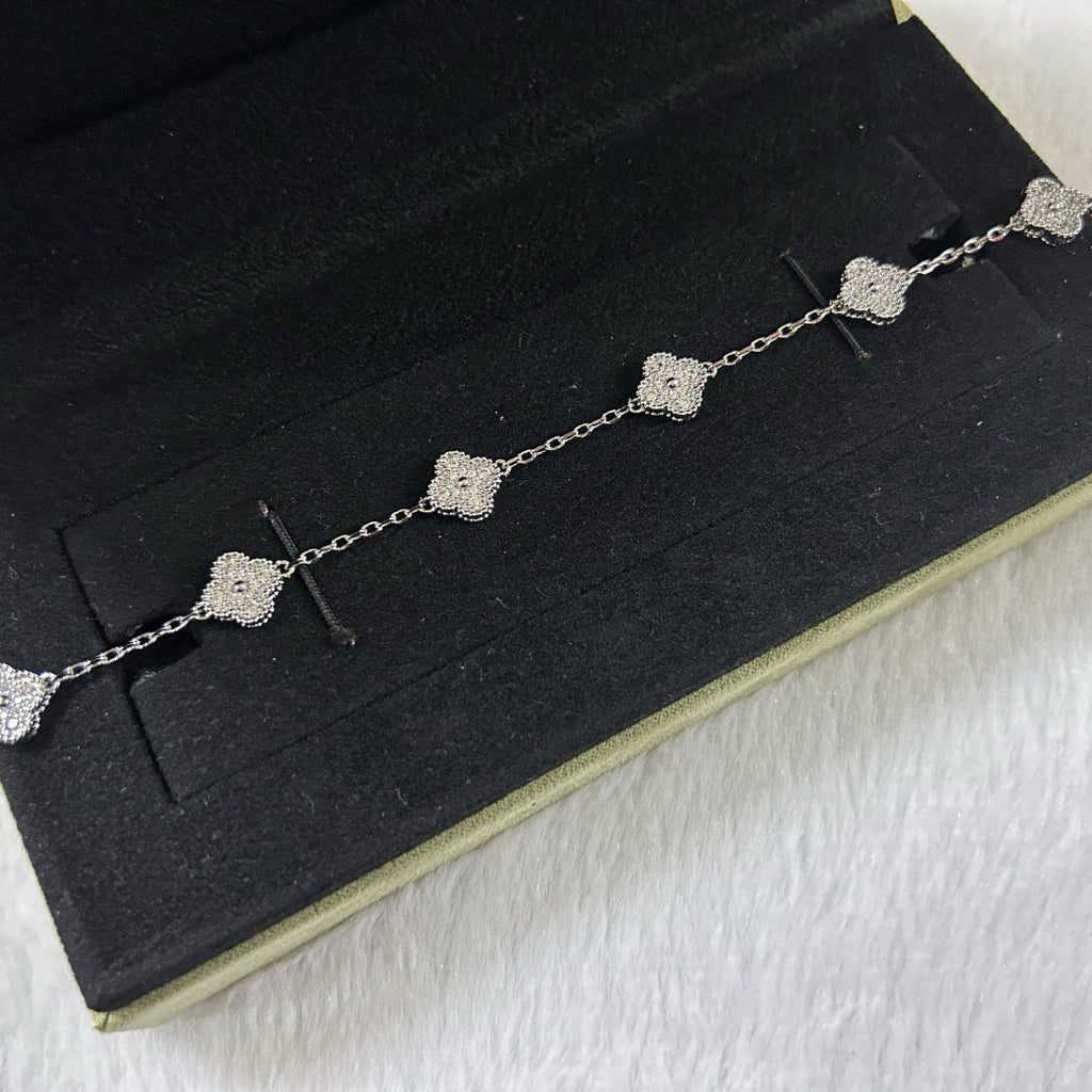 VCA CLOVER 6 MOTIF DIAMOND BRACELET