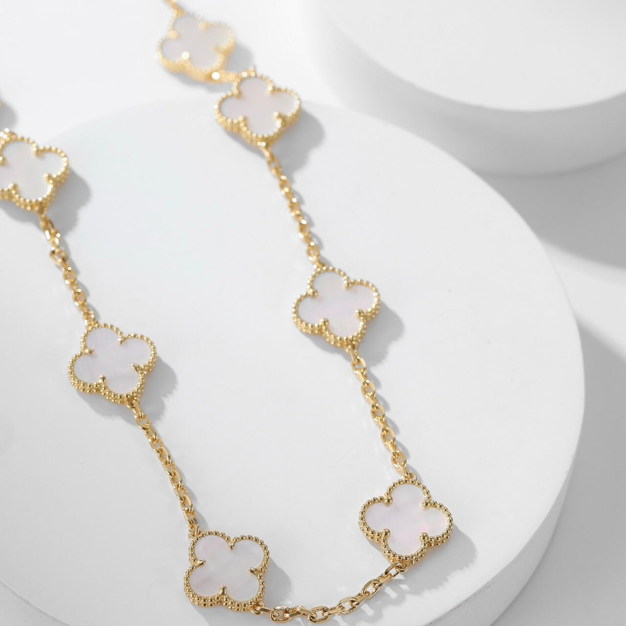 VCA CLOVER 10 MOTIFS WHITE MOTHER OF PEARL NECKLACE
