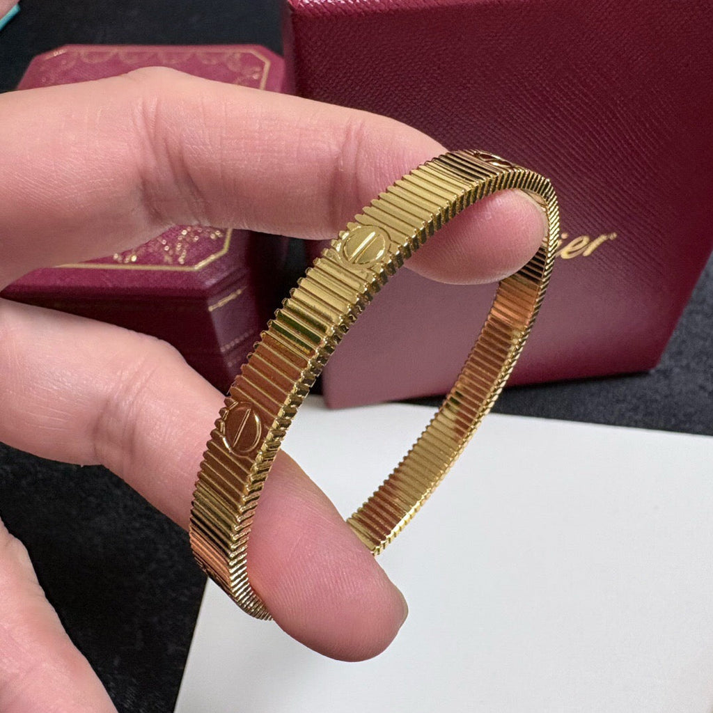 CARTIER LOVE UNLIMITED BRACELET