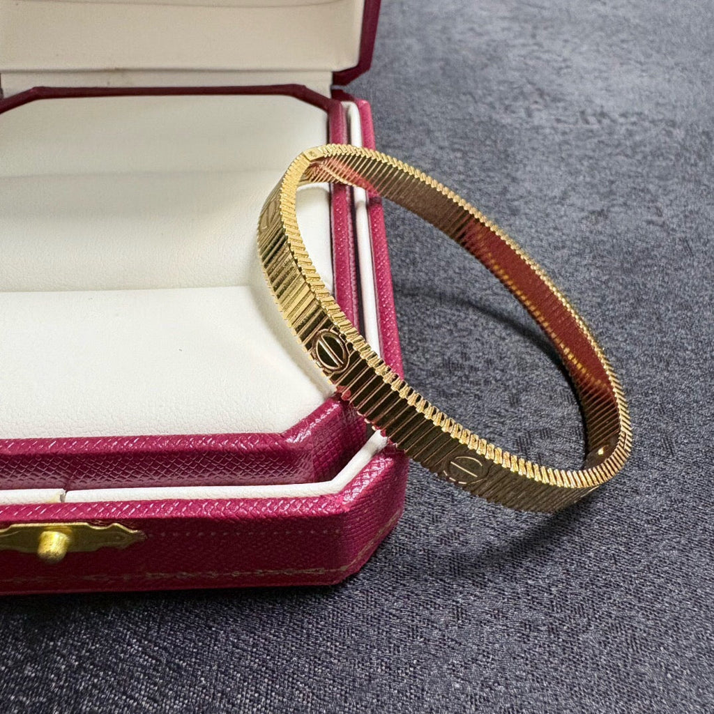 CARTIER LOVE UNLIMITED BRACELET
