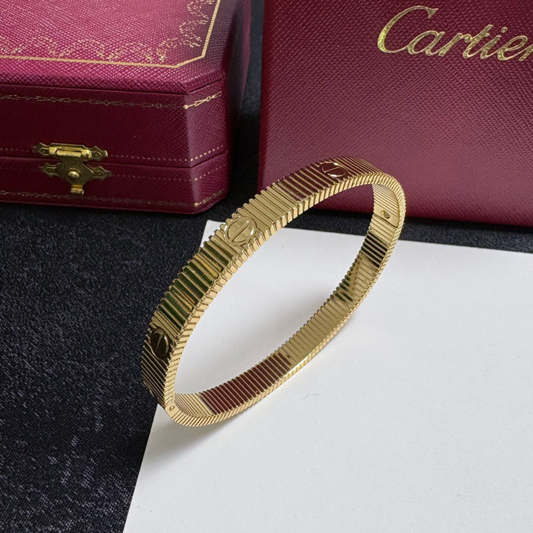 CARTIER LOVE UNLIMITED BRACELET