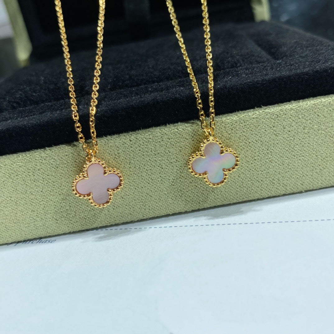 VCA CLOVER 15MM PINK MOTHER-OF-PEARL SINGLE FLOWER NECKLACE