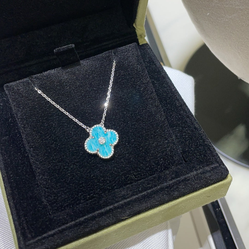 VCA CLOVER 15MM DIAMOND SVRES PORCELAIN NECKLACE SILVER