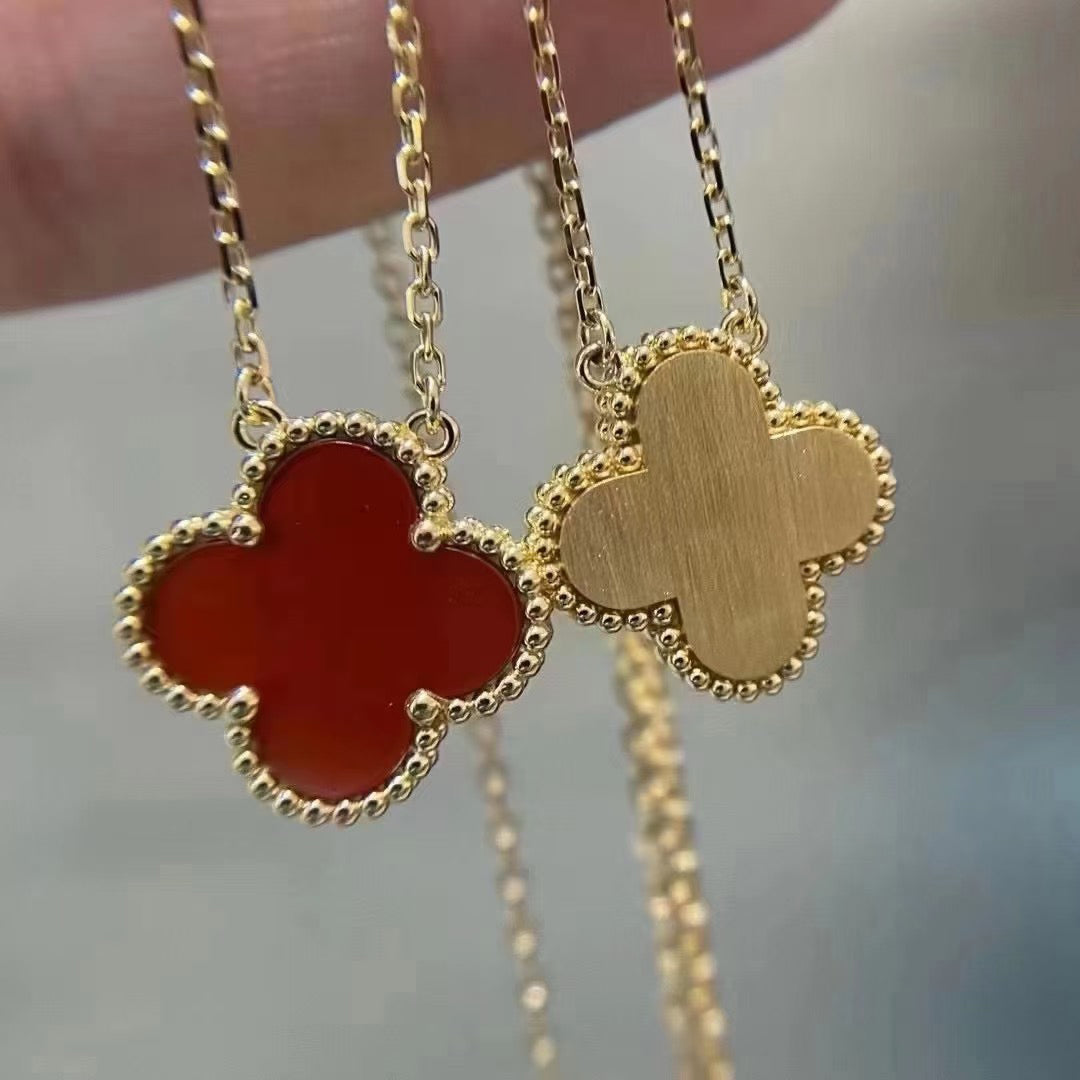 VCA CLOVER 15MM CARNELIAN SINGLE FLOWER NECKLACE