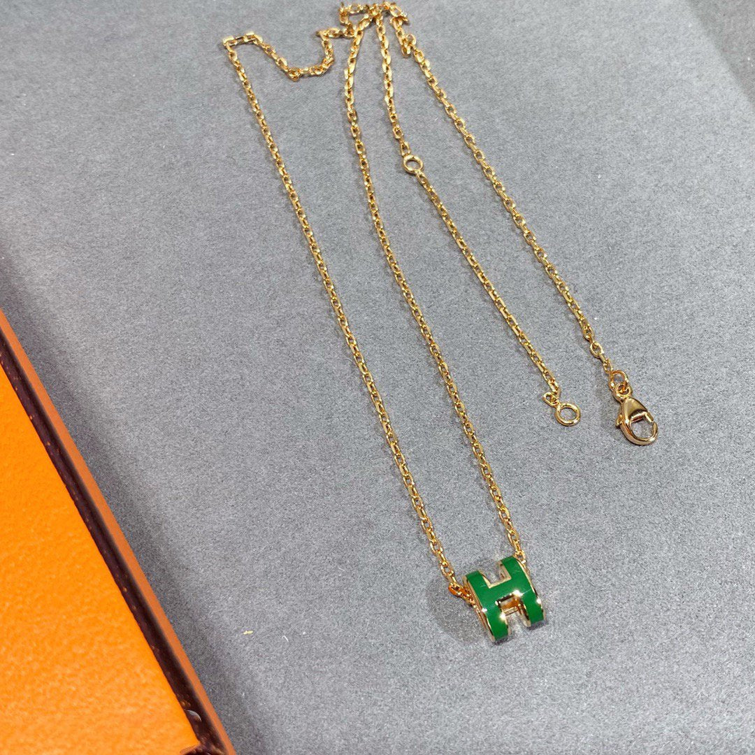 HERMES POP H GREEN NECKLACE SILVER AND GOLD