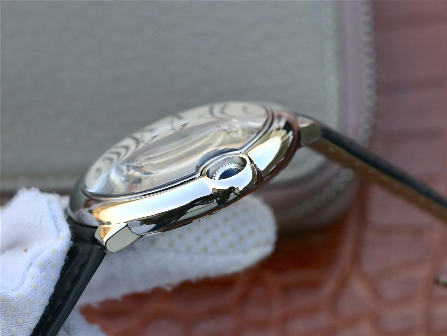 CARTIER BALLON BLEU DATE 42 SILVER DIAL BLACK BRACELET
