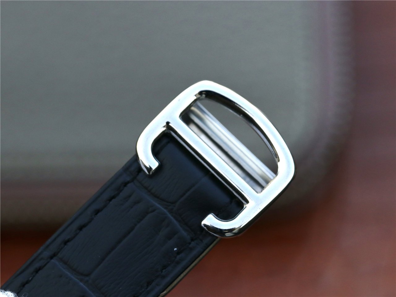 CARTIER BALLON BLEU DATE 42 SILVER DIAL BLACK BRACELET