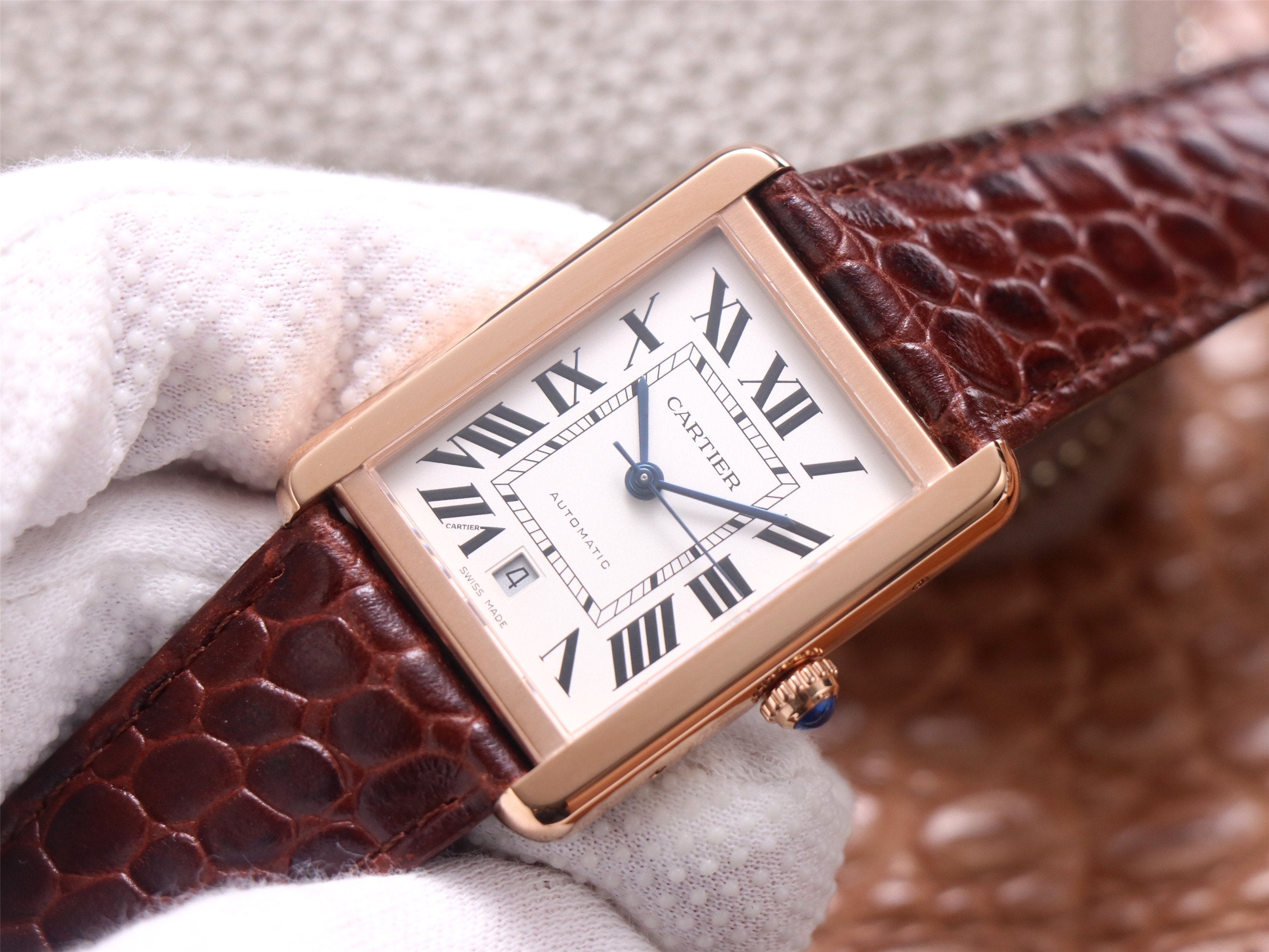 CARTIER TANK SOLO XI W5200026 ROSE GOLD CASE BROWN LEATHER STRAP