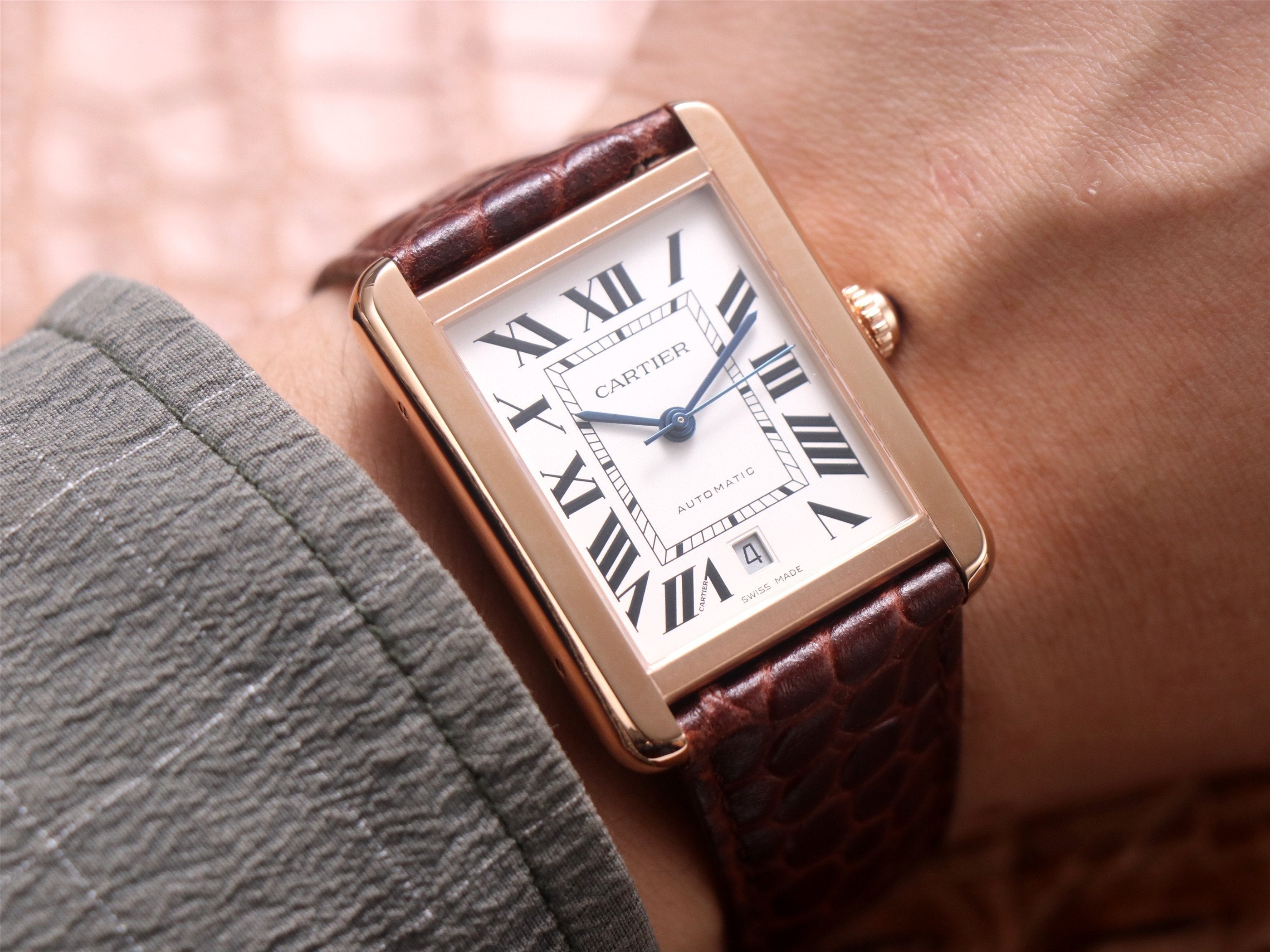 CARTIER TANK SOLO XI W5200026 ROSE GOLD CASE BROWN LEATHER STRAP