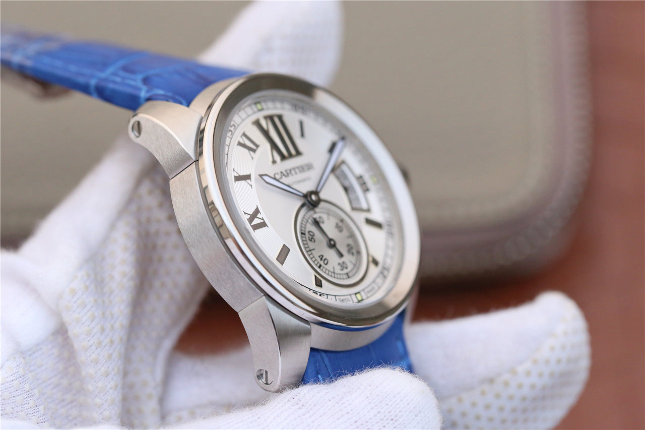 CARTIER CALIBRE DIVER 42 AUTOMATIC STEEL CASE WHITE DIAL