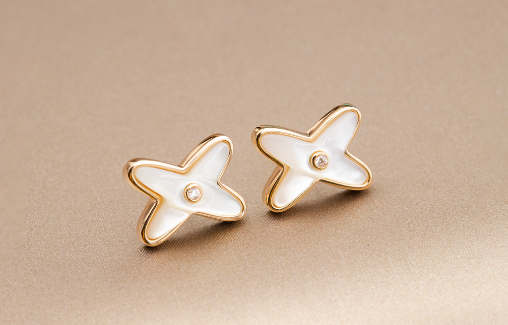 CHAUMET JEUX DE WHITE MOP ROSE GOLD DIAMOND EARRINGS