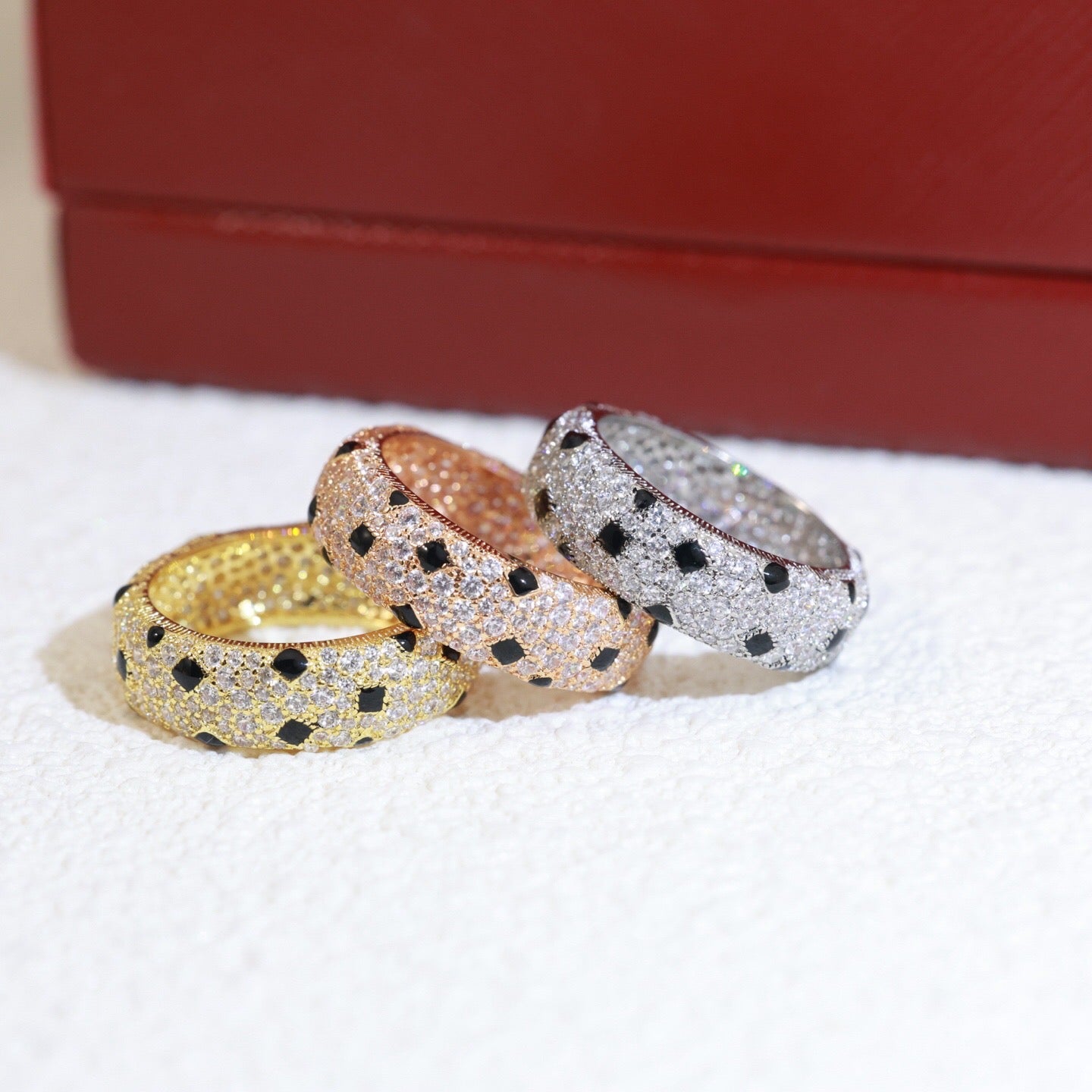 CARTIER PANTHERE RING FULL DIAMOND